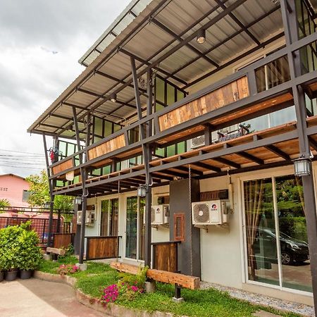 Capital O 1051 Pagoda House Chiang Mai Eksteriør bilde